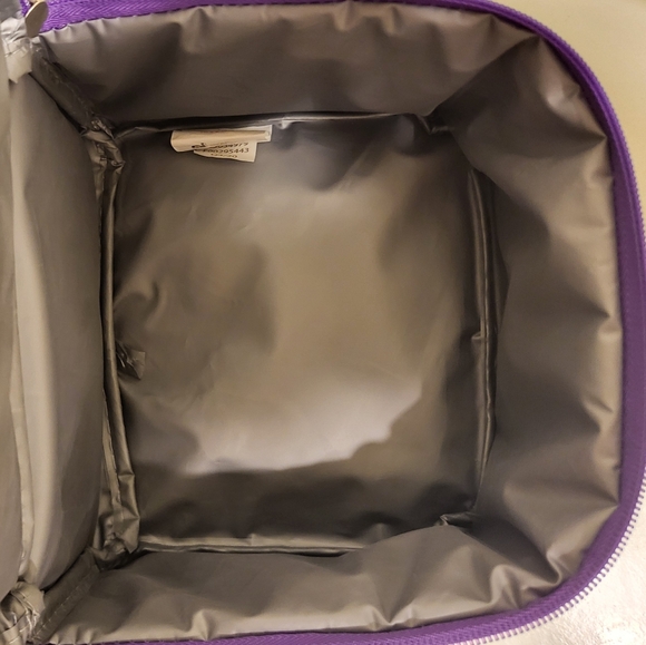 L.O.L Lunch Box! - Picture 5 of 6